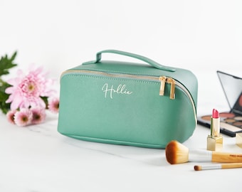 Bolsa de maquillaje personalizada, bolsa cosmética personalizada, estuche plano abierto, bolsa de maquillaje monograma, regalo para ella, regalo de dama de honor, bolsa de cuero sintético