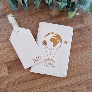 Personalised Passport Holder Set, Personalised Passport Cover, Personalised Luggage Tag, Travel Set, Gift for Her, Hot Air Balloon