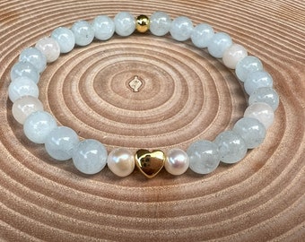Aquamarine bracelet with rainbow moonstone and golden heart