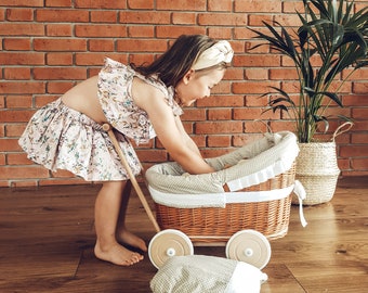 Landau de poupées en osier, jouet écologique, cadeau d'anniversaire, poussette de poupée en osier, jouets naturels pour tout-petit