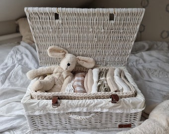 Whitewashed Wicker Hamper, Natural Basket, Ecological Container for Bedding, Handmade, Storage Basket, Laundry Hamper