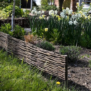 Un ensemble de cinq clôtures en osier pour le jardin, clôture naturelle, clôture décorative en osier, palissade de jardin image 2