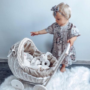 Rieten kinderwagen, rieten poppenwagen, rieten poppenwagen, natuurlijke poppenwagen, Willow Doll kinderwagen, poppenwagen, perfect cadeau afbeelding 10