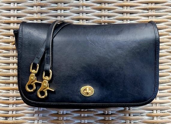 Vintage Coach Convertible Clutch Crossbody - Designer