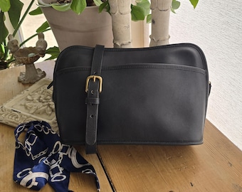 Vintage Coach 90s Bleeker #4153 Bucket Bag - Vintage Coach Bag