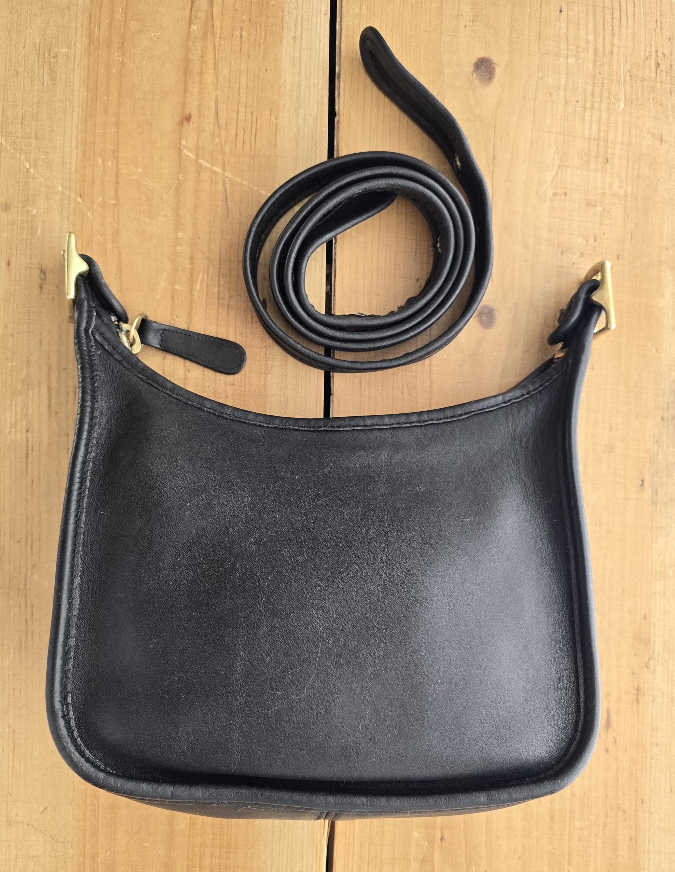pantaro old COACH oneshoulderUSA 9950 s-l400.jpg