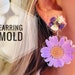 see more listings in the Moules boucles d’oreilles. section