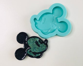 Mickey Mouse Silicone Mold: Glossy Epoxy Resin Pendant DIY