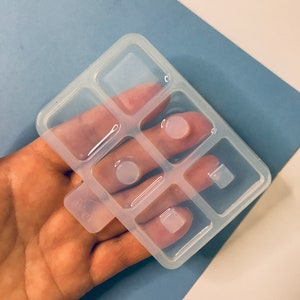 Silicone mold for earrings squares. Mold for epoxy and UV resin. Сlear glossy resin form. Squares shaped jewelry earrings.