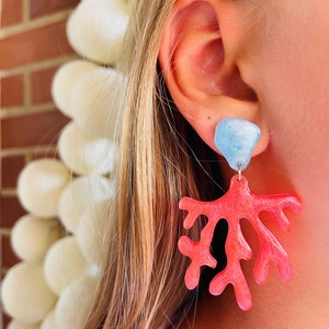 Boucles doreilles Mold-corail. Moule en silicone pour résine époxy et UV. Corail brillant clair en résine . Boucles doreilles en corail. image 9