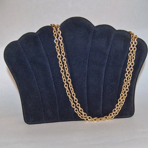 CoutureNumber.com 80s Vintage Russell And Bromley Art Deco Fan Style Shoulder/Clutch Navy Suede Cocktail Bag With Gold Tone Chain