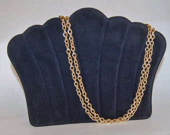 CoutureNumber.com 80s Vintage Russell And Bromley Art Deco Fan Style Shoulder/Clutch Navy Suede Cocktail Bag With Gold Tone Chain