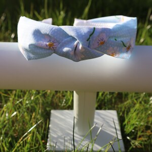 Daisy Band - Light Blue