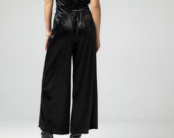 Cocktail Culotte Pants, Black Gothic Velvet Pants, 80s Inspired Retro Wide-Led Trousers, Ladies Evening Pants, Flowy Pants with Pockets