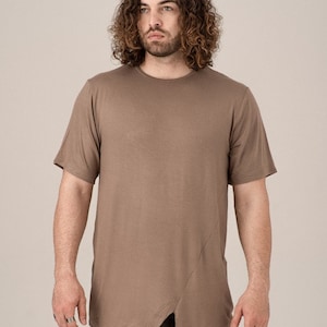 アシンメトリーTシャツ、メンズコットンシャツ、プラスサイズ服、ゆったりシャツ、半袖シャツ、メンズ服、サマーTシャツ、ストリートウェア 画像 1
