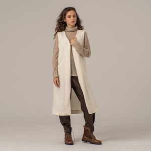 Belted Wool long gilet – L'AUBE BLANC