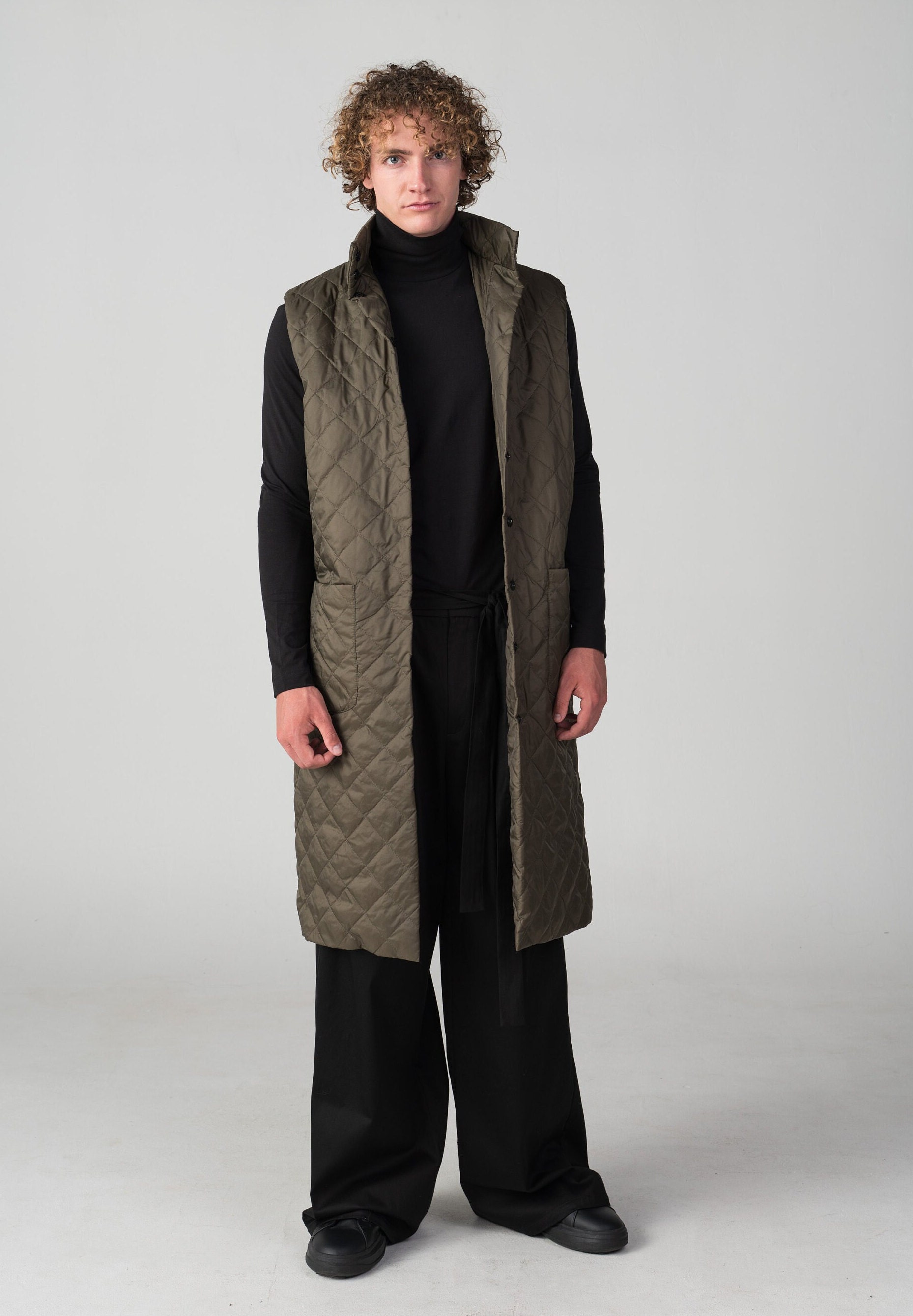 HYKE 近年 QUILTED LONG VEST カーキ il_fullxfull.5574728595_jcye.jpg