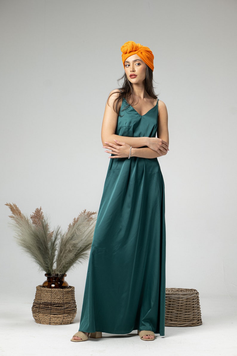 Jessica | Women's Spaghetti Strap Maxi Wedding Guest Dress