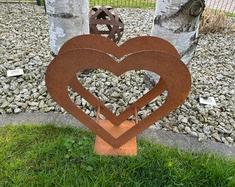 Herz aus Metall - Holz-Regal - Edel-Rost - Gartendeko - Rostherz - Muttertag - Holzregal - Kaminregal - Höhe 45cm