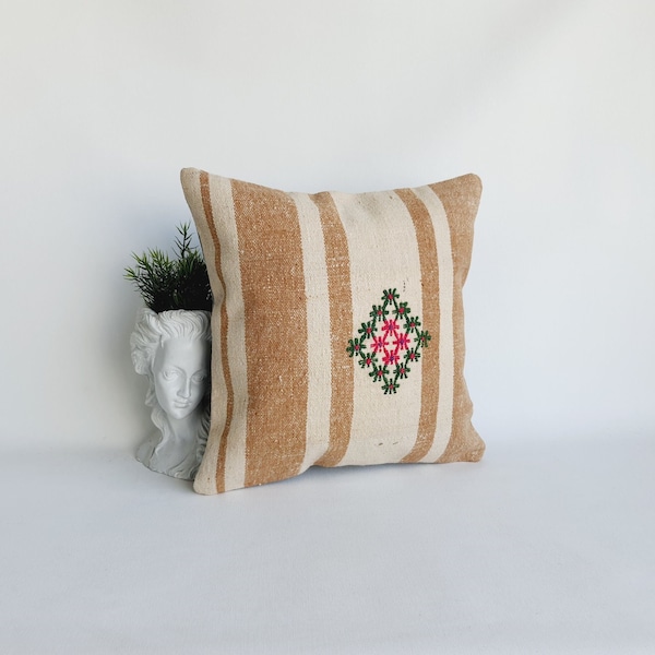 Embroidered Kilim Cushion Case , Rustic Kilim Pillow Cover , Bench Cushion , Vintage Decor Pillows