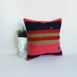 Throw Pillow , Vintage Kilim Pillow , Turkish Kilim Pillow , Bohemian Pillow , Kilim Pillow Cover , Handwoven Pillow , Chair Pillow