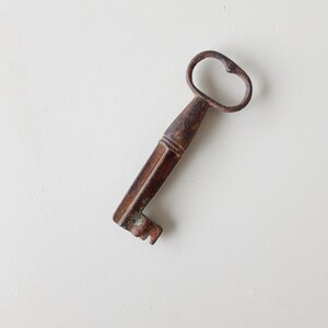 Vintage Turkse ijzeren deursleutel: rustiek decor (1,2 x 3,5 inch)