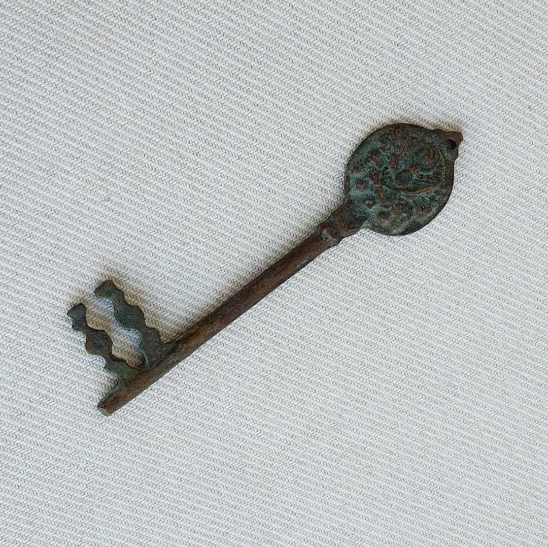 Vintage Turkish Iron Key: Decorative Wall Decor (1.6x7.8 Inches) - Etsy