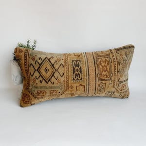 12x24 Rug Pillow Case , Vintage Rug Pillow ,Rug Pillow Cover , Lumbar Pillow , Anatolian Pillow , Oushak Rug Pillow , Turkish Rug Pillow