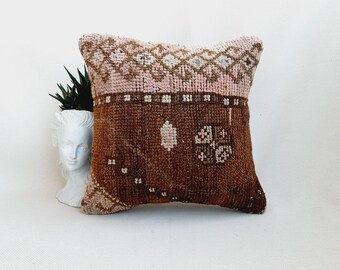 oushak pillows