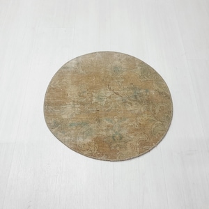 Turkish Round Rug , Small Pieces for any spaces , 23 inches , vintage boho carpet