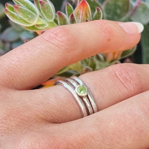 Dainty Peridot Ring