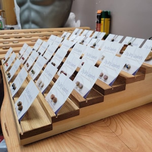 Présentoir de boucles d'oreilles fait main, organisateur de boucles d'oreilles, présentoir d'artisanat, support à bijoux, porte-cartes, support à bijoux, respectueux de l'environnement, bois naturel recyclé