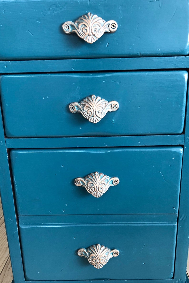 Cast Iron Antique Design Drawer Pull Handle