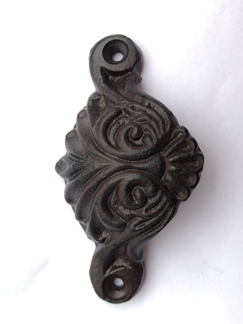 Cast Iron Antique Design Drawer Pull Handle
