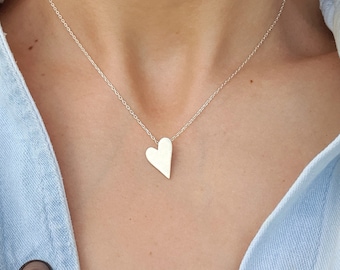 Silver heart necklace, Personalized heart necklace , Initial, name or date heart necklace, gift for her, Best friend necklace, Mum necklace.