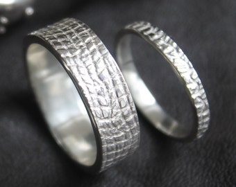 Textured (skin) ring