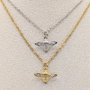 Bee Necklace Gold / Silver, Honey Bee Jewelry, Bee Chain with Pendant 18K Gold Plated / Platinum Plated, Pretty, Minimalistic, Dainty image 6
