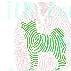 Könnte beinhalten: Eine grüne Silhouette eines Hundes ist auf ein rotes Fingerabdruckmuster gelegt. Der Hintergrund ist weiß.