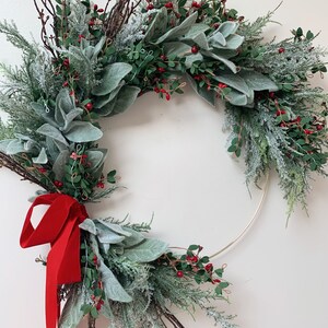 Holiday wreath, Christmas wreath, hoop wreath, berry wreath image 7