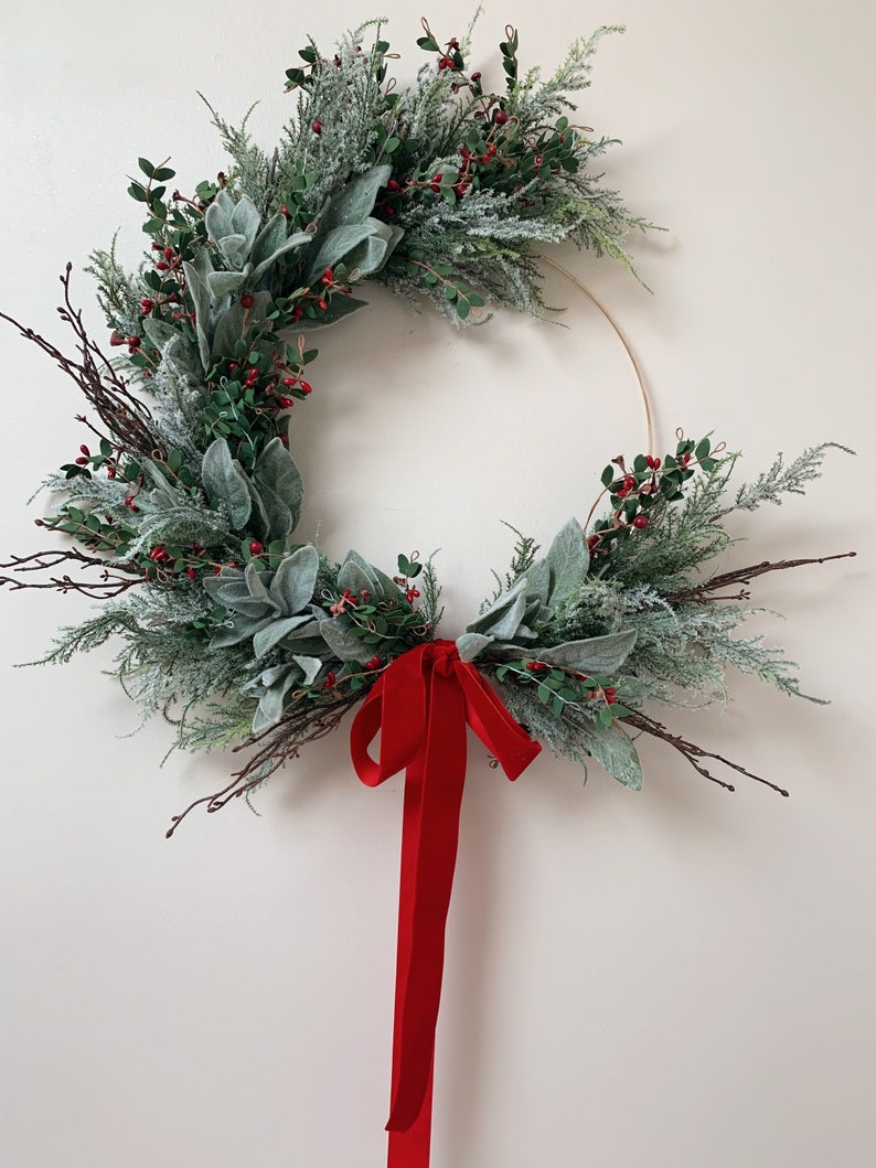 Holiday wreath, Christmas wreath, hoop wreath, berry wreath image 3