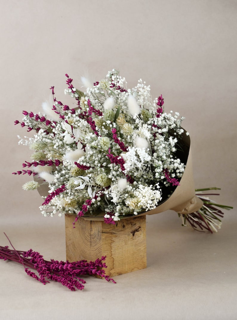 Bouquet de fleurs séchées champêtre avec de la lavande rose image 1
