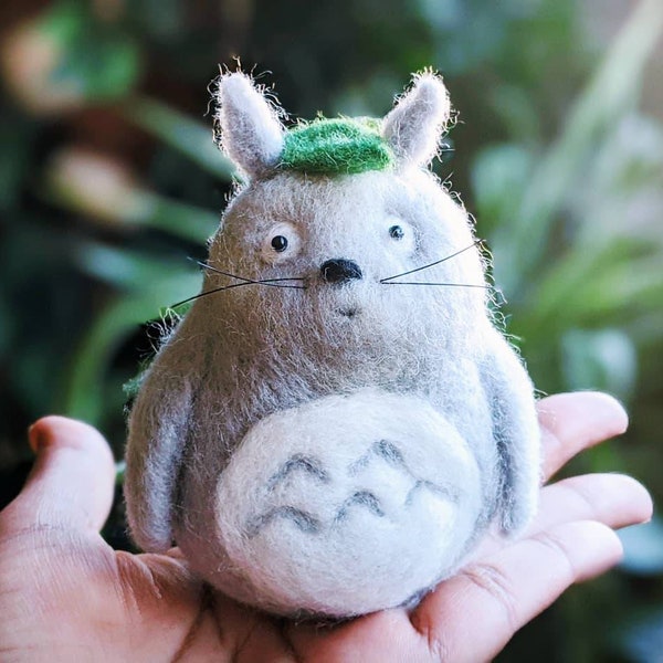 Needle felted Totoro, Studio Ghibli collectibles, gift for Ghibli fans [Made to order]