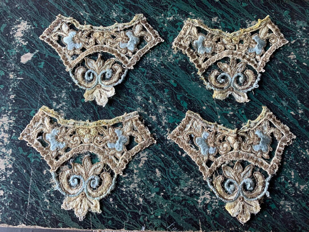 One Antique Victorian Applique With Metallic Thread Accents ref A5845/