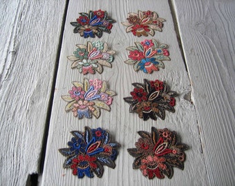 One Small Antique Embroidered Art Deco Flower Floral Applique with Metallic Thread Accents  (Ref:  A-6927/1/11\ Box 6)