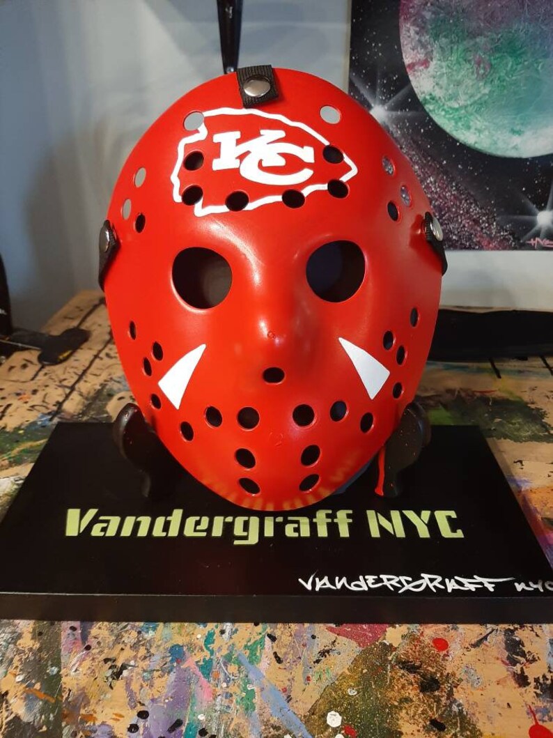 Custom hockey mask. Kansas city Chiefs - dral.regionlima.gob.pe