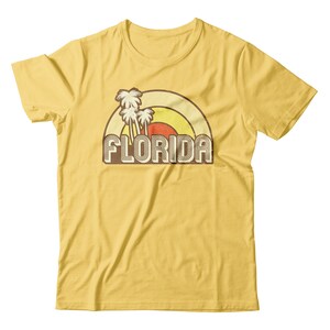 Florida USA Retro Vintage Unisex t-shirt Palm Trees Rainbow Distressed