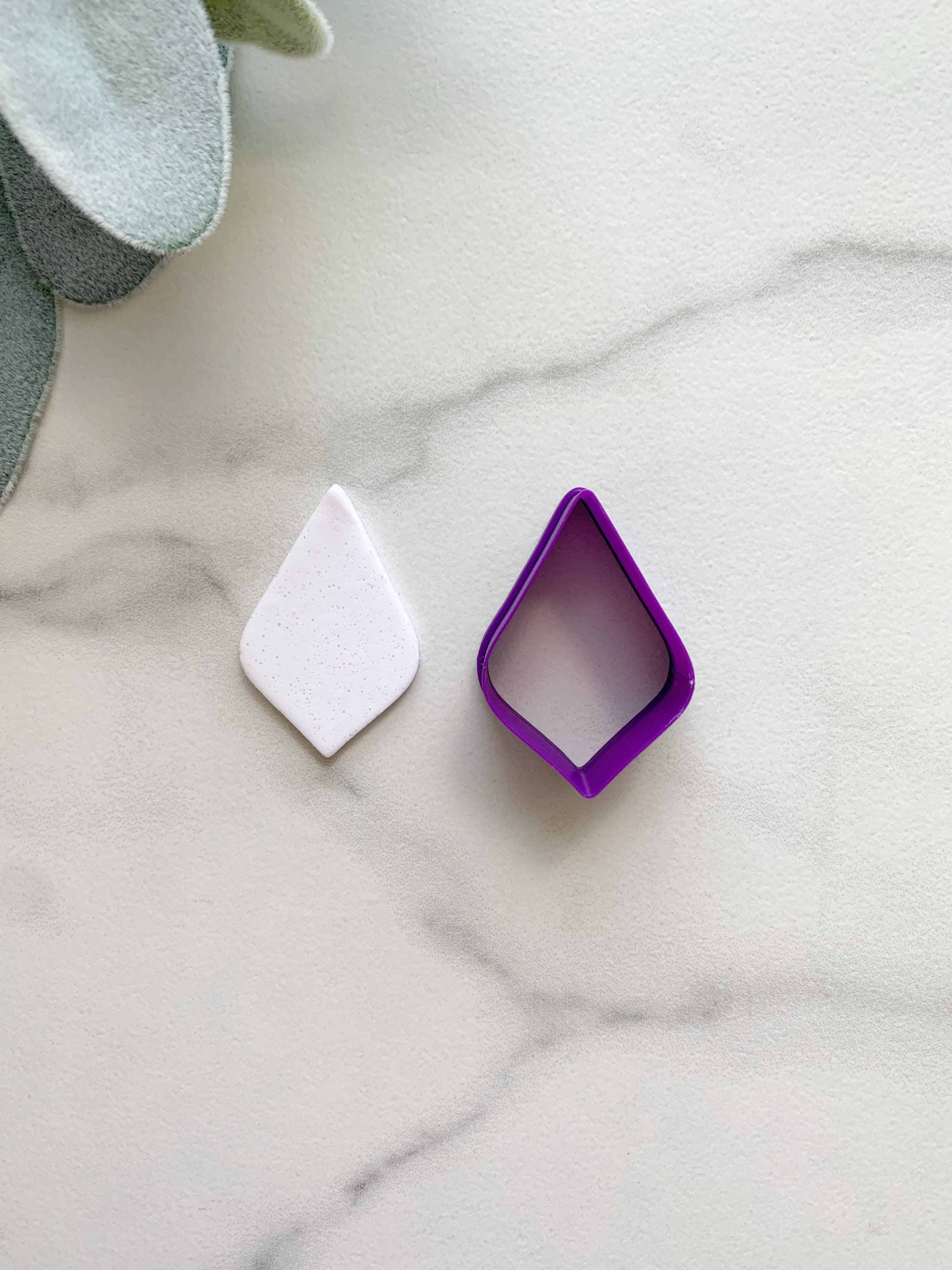 Rounded Diamond Polymer Clay Cutter
