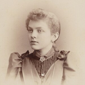 C. 1800'S Beautiful Young Woman Oneonta Otsego County NY New York Cabinet Card Fotografía N1