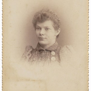 C. 1800's Pretty Young Woman Oneonta Otsego County NY New York Cabinet Card FOTOGRAFÍA N1