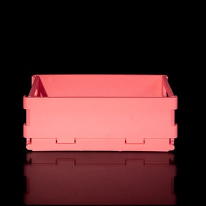 Foldable and Stackable Storage Crate